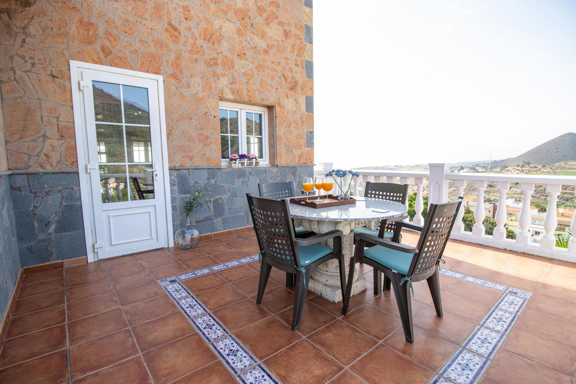 Villa Mirador Los Hoyos Las Palmas de Gran Canaria Exterior photo